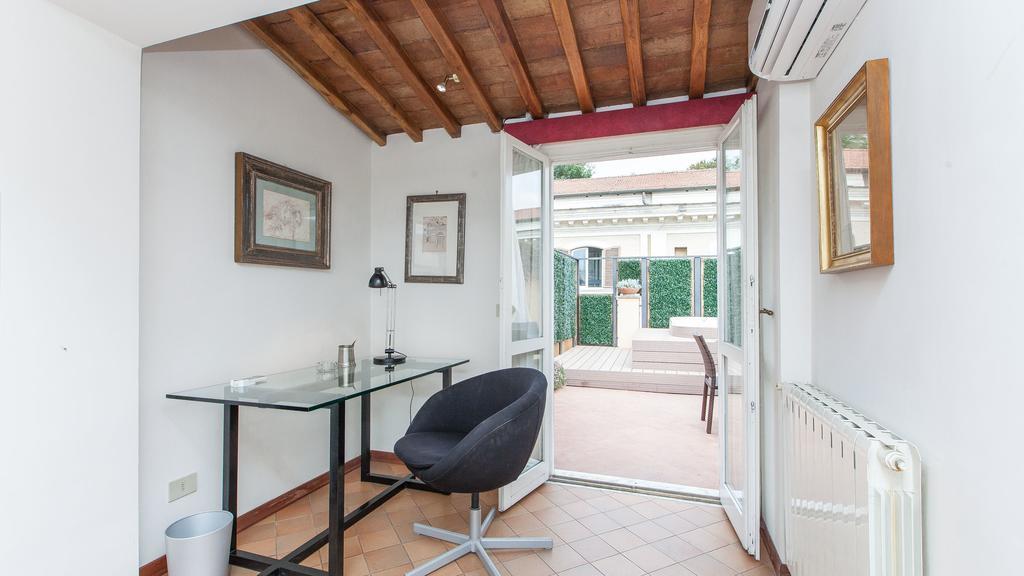 Trevi Penthouse With Jacuzzi Apartment *