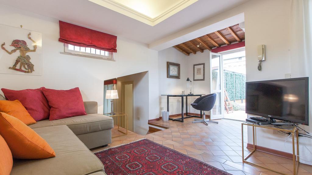 Trevi Penthouse With Jacuzzi Rome